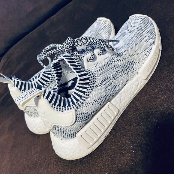 Mint Condition Adidas NMD Runner PK Glitch Camo Black White Nomad 6 Men 7 womens - Picture 5 of 9